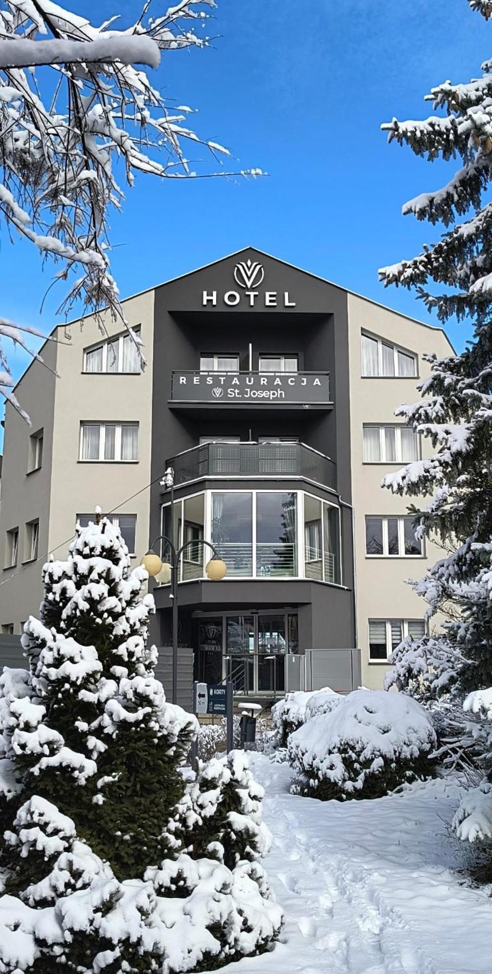 לז'נו Hotel Akwawit מראה חיצוני תמונה
