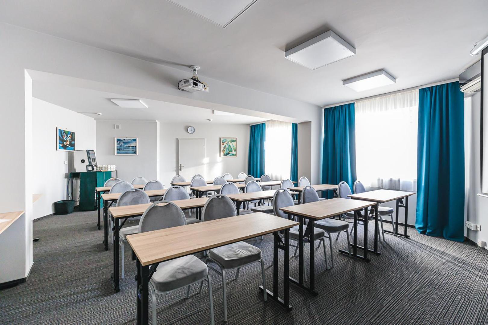 לז'נו Hotel Akwawit מראה חיצוני תמונה