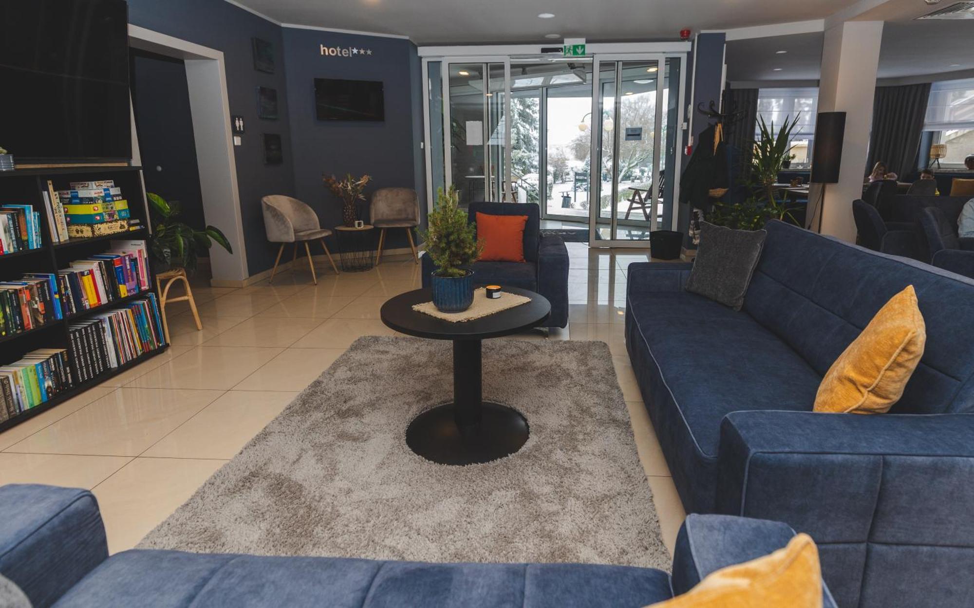 לז'נו Hotel Akwawit מראה חיצוני תמונה